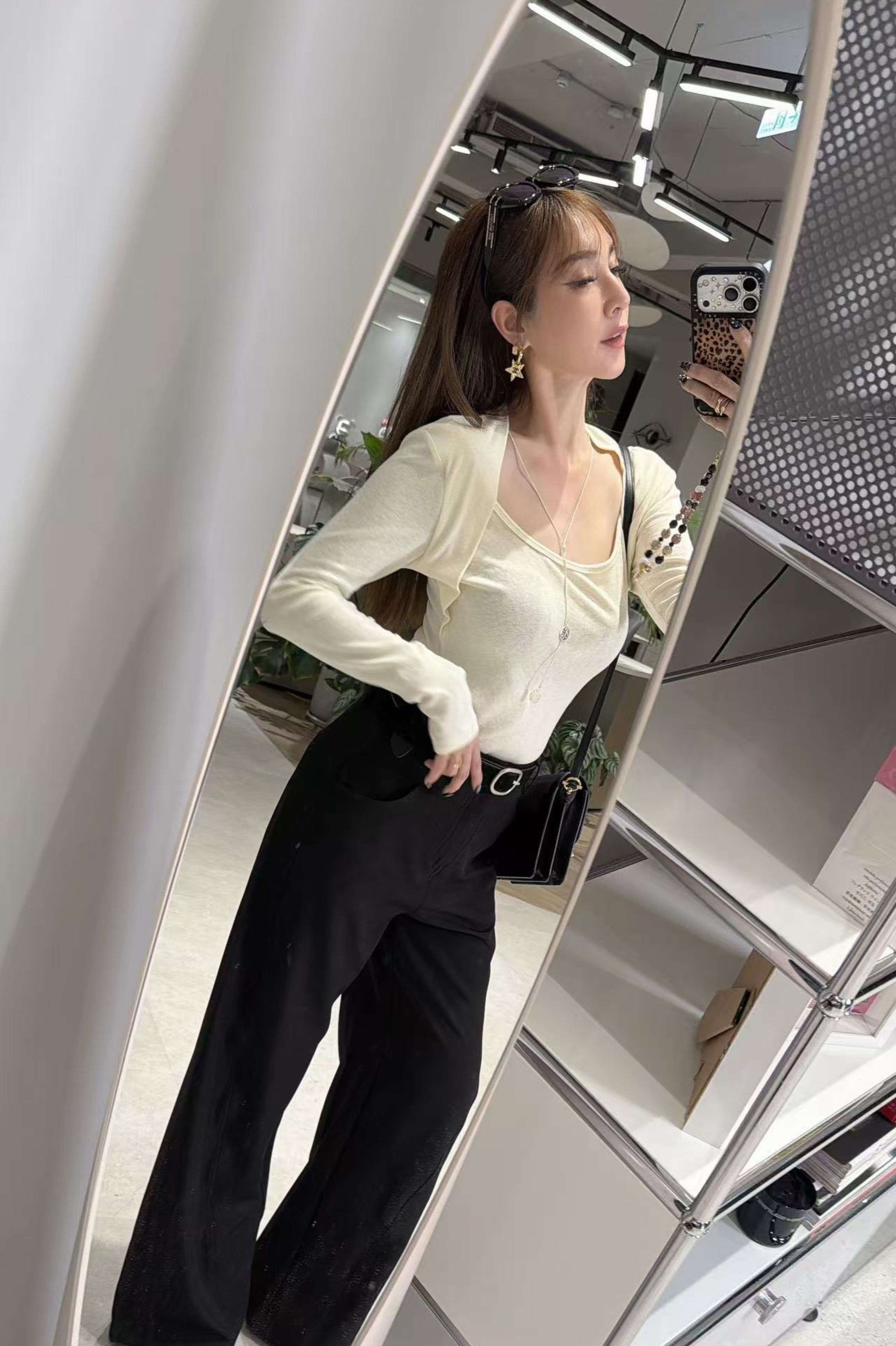 高腰立體打褶修身長褲