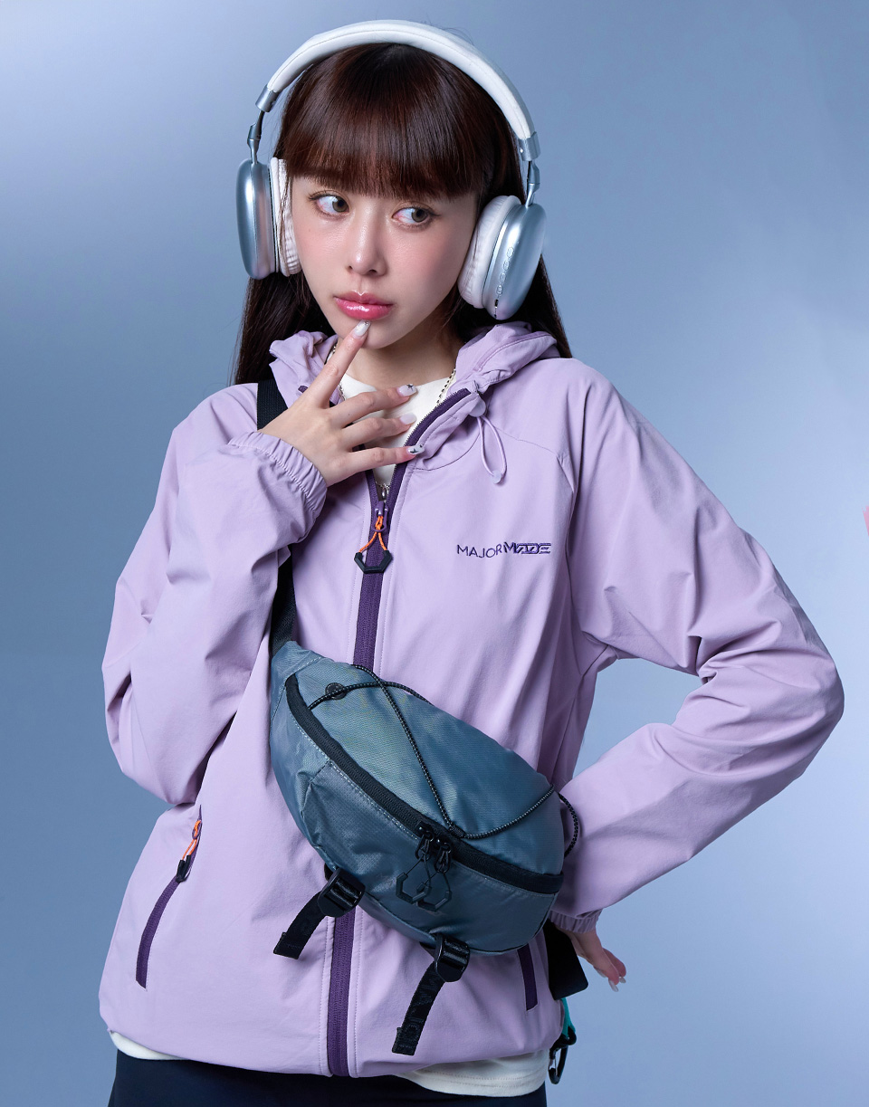 基本款透氣乘風外套